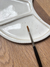 Load image into Gallery viewer, Moon paint palette Large 01