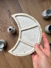 Load image into Gallery viewer, Moon paint palette Rustic Medium