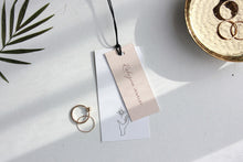 Load image into Gallery viewer, Wild Love font & logo collection Angele Kamp