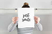 Load image into Gallery viewer, Hey Girl font